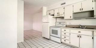 714-2 Michigan Court Gallery 1