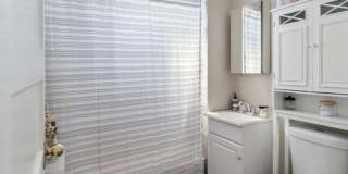 44 Green Leaf unit: 2 Gallery 7