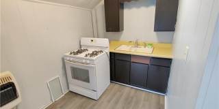 617 W Franklin Street Gallery 4