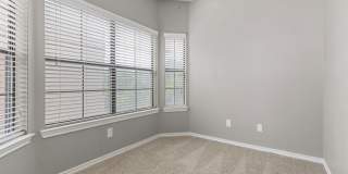 Waters Edge Apartment Homes Gallery 68