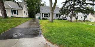 4 Bedroom House in St. Louis Park Gallery 20