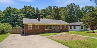 Move-in Ready 3 Bedroom Ranch Home in Eastway Park Gallery 52