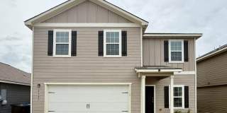 Spacious 2-Storey 4-Bedroom 2.5-Bath Home in Savannah Place, Conveniently Located Near 1604 & Highway 90! Gallery 1