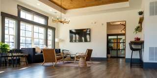 2104 HUDSON COURT Gallery 24