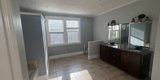 5BR/2.5 Bath in Prime 12 South | Park-Facing | Two Sunrooms | Walkable Luxury Living Gallery 41