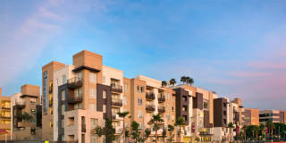 1818 Platinum Triangle Gallery 1