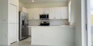 2667 SE 28 DR Gallery 3