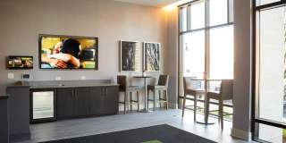 The Elden Galleria Gallery 28