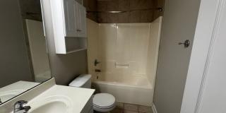 2118 Queen Elizabeth Lane Gallery 16