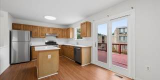 Garage Townhouse For Lease Gallery 14