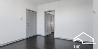 2806 North Mozart St. Gallery 5