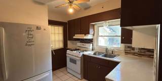 Welcome to 377 Talbot Ave — Charming Pet-Friendly Home in East Akron! Welcome to 377 Talbot Ave — Charming Pet-Friendly Home in East Akron! Gallery 18