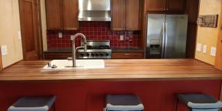 2 Bedroom, 2 Bathroom Home! Schedule a Showing Today! Gallery 3