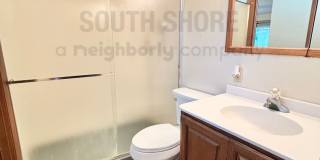 Sprawling 3Bed/2Bath Ranch in the Heart of Valpo Gallery 11