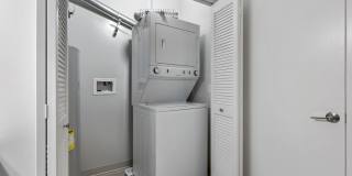 Avant at the Arboretum Gallery 10