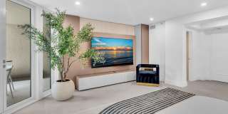 120 SE 5th Avenue Gallery 7