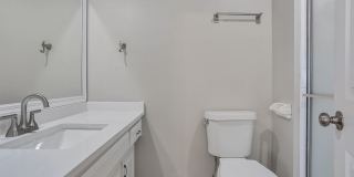 Fully Renovated 2 Bedroom and 2.5 Bath Townhome Located Indian Creek Park Estates Neighborhood! Gallery 13