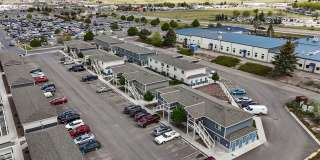 Pet-Friendly 3 Bed, 1.5 Bath Apartment with Washer/Dryer + Parking Gallery 3