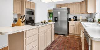 30 Village Green Cir Gallery 10