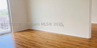 900 SW 8th St Gallery 2