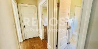 Spacious Upper-Level Duplex in the Heart of South Minneapolis. Gallery 11