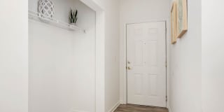Marley Manor Luxury Apartment Homes Gallery 6