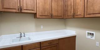 BEAUTIFUL 4 BEDROOM, ONE STORY HOUSE IN LINCOLN! Gallery 21