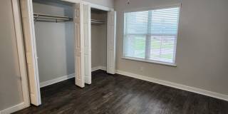 Vintage at Oak Hill Vintage at Oak Hill Gallery 88