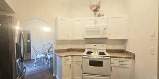 1011 TROPICAL Avenue NW Gallery 4