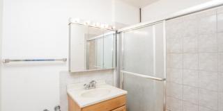 5801 North Sheridan Rd. Gallery 10