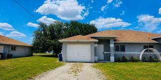 3 BR / 2 BA Duplex Conveniently Located in Lehigh Acres 3 BR / 2 BA Duplex Conveniently Located in Lehigh Acres Gallery 1