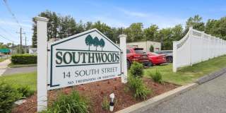 14 South Street unit: 20 Gallery 1