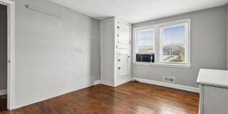 3914 Erdman Avenue - 1 Gallery 4