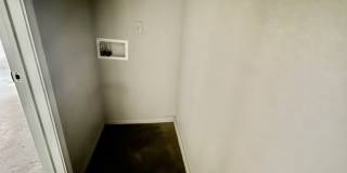 400 Lowes Boulevard - B Gallery 10
