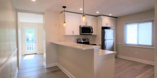Large House with A/C, deck, updated kitchen, laundry, pet friendly September 1st Gallery 3