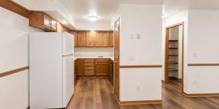 Ellis Avenue Duplex Gallery 3