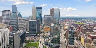 255 Hennepin Avenue Gallery 52