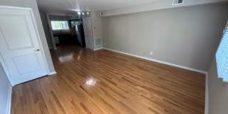 2616 Noble Road Gallery 1