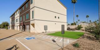 2502 E Paradise Lane Gallery 1