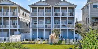 Stunning Bay Front Home Gallery 34