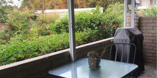 880 Via Mendoza Gallery 1