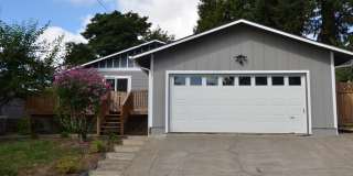 Wonderful Ranch Style Home in Camas! Gallery 1
