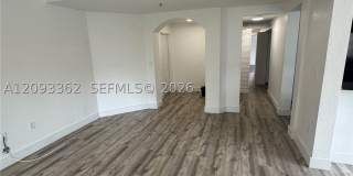 8833 NW 107th Ct Gallery 1