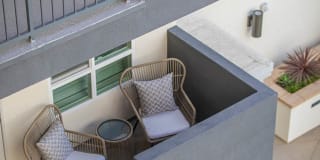 Mira Gallery 10