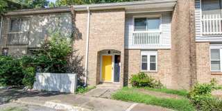 Townhome in College Park Area of Virginia Beach Gallery 1