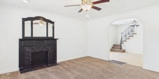 Adorable 3 Bedroom Home in Sunset Addition! Gallery 5