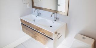 734 Orange Street Gallery 11