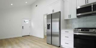 17456 Hatteras Gallery 1