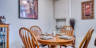 Colonial Garden Gallery 6