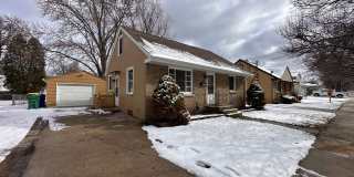 Recently Renovated 3 Bedroom 1 Bath Single Family Home! Gallery 1